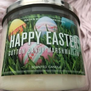Bath & Body Works Happy Easter candle